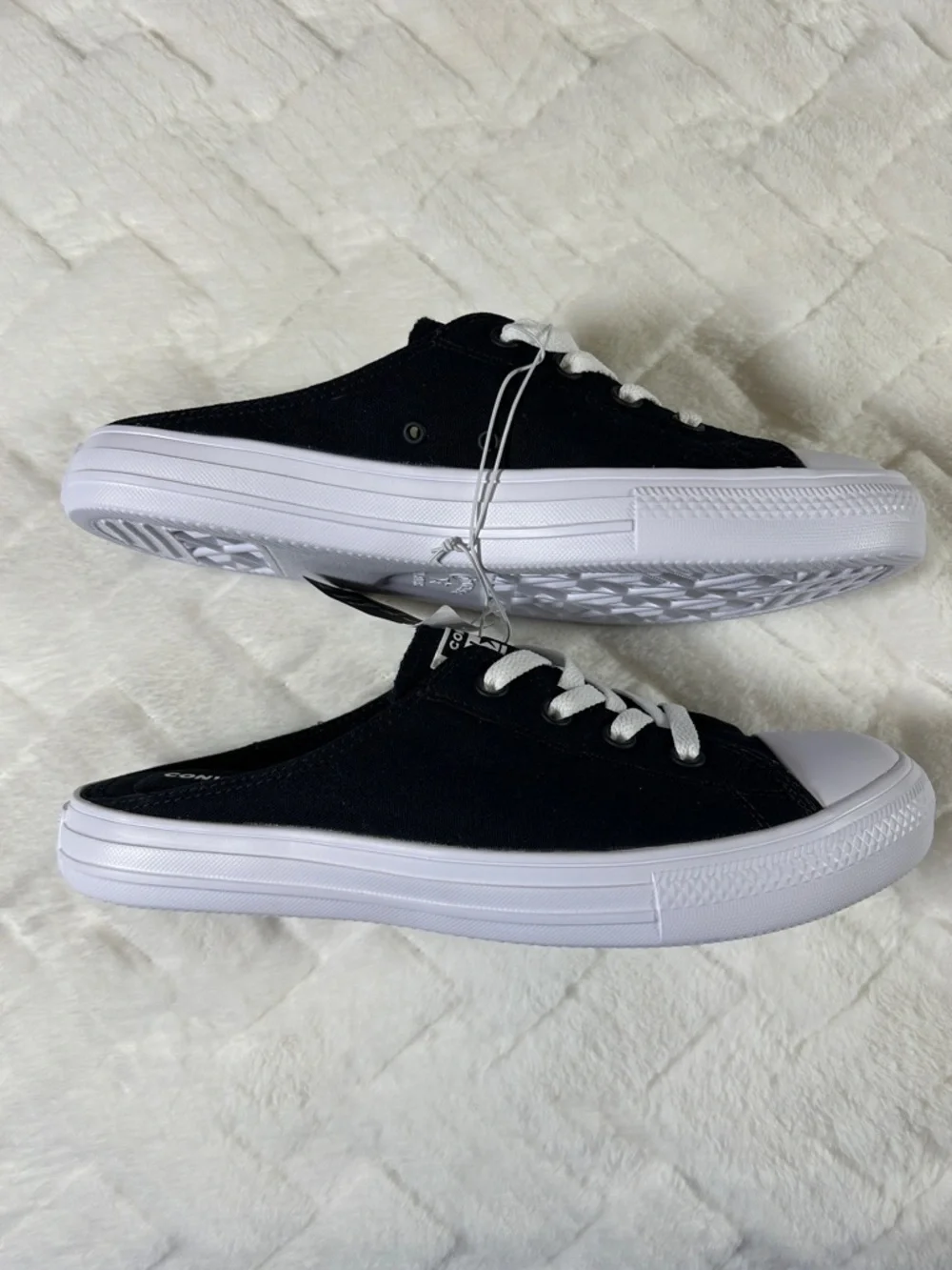 NWT Converse Black and White Canvas Slip-On Lace Sneakers size women’s 11 - Picture 5 of 7